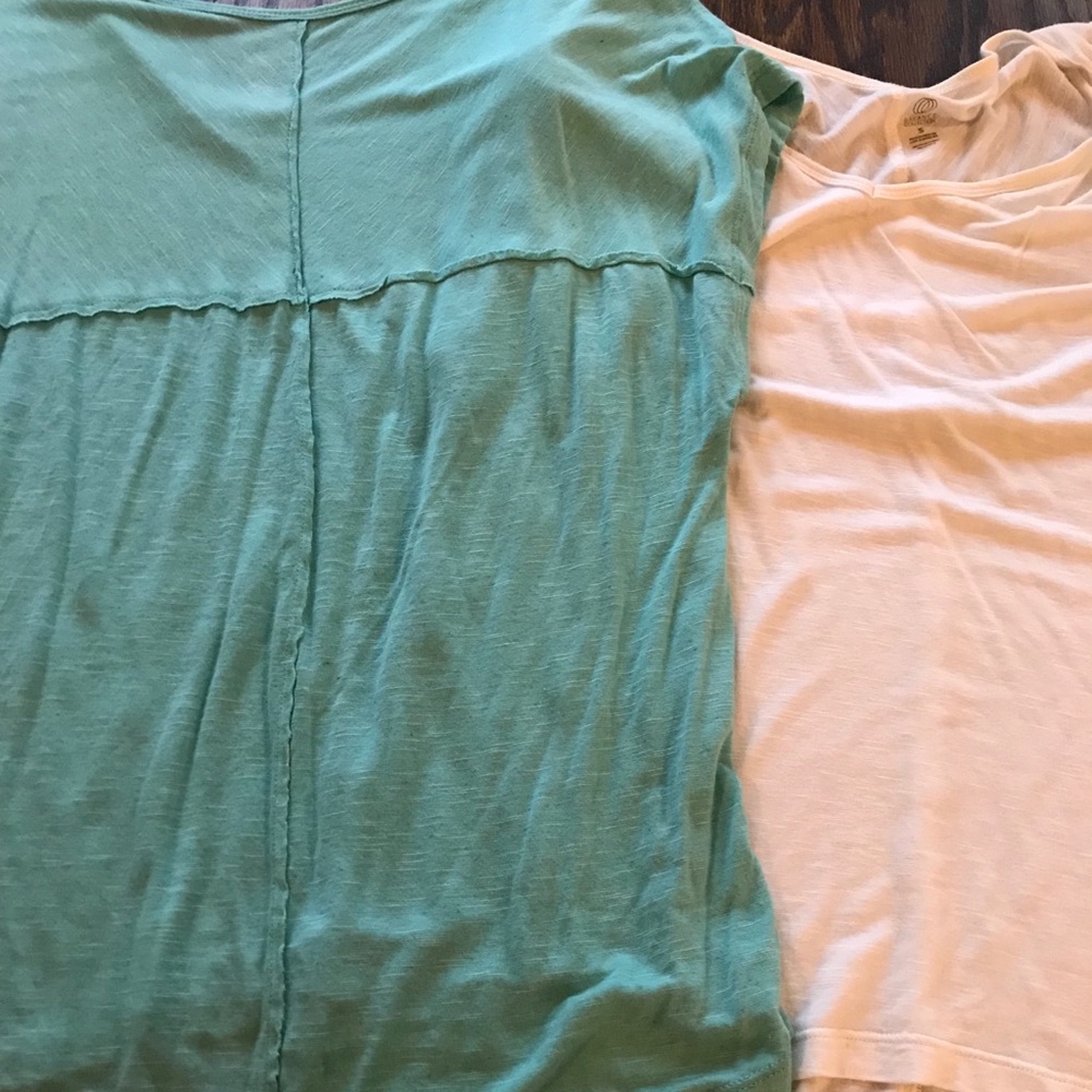 Balance Collection Pool Blue Sparrow tee - Picture 5 of 5